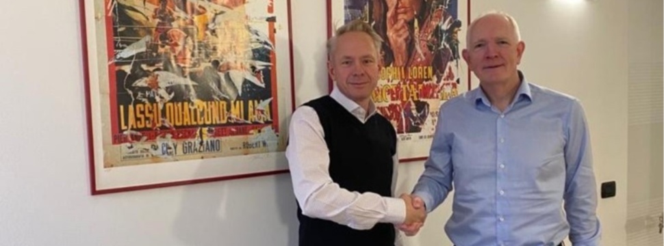 Johan Vallin, Executive Vice President von CellMark Packaging & Paper und Robert Wood, SVP Commercial von Norske Skog.