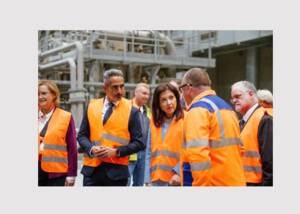 Federal Minister of Economics Katherine Reiche Visits LEIPA in Schwedt