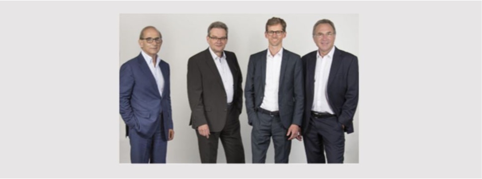 The new ISRA VISION management team (from right: Hans Jürgen Christ, Tomas Lundin (speaker),   Dr. Johannes Giet) takes over from the retiring CEO and founder Enis Ersü (left).