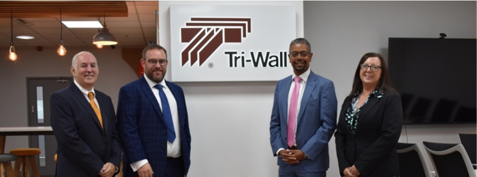 WELSH MINISTER VISITS TRI-WALL’S MONMOUTH SITE