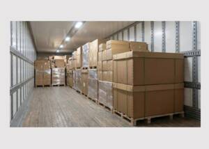 Packaging for shipping acoustic office cabins