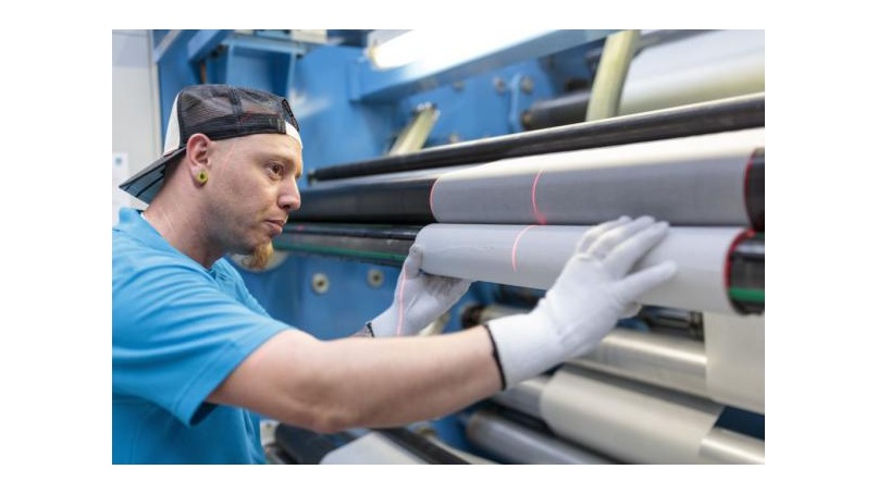 Bild 3: Papierverarbeitung Golzern GmbH Bild 3: Papierverarbeitung Golzern GmbH