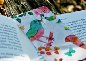 Buch mit Lesezeichen