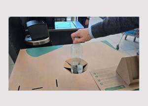 Recyklobox is a specially designed container for collecting returnable packaging.
