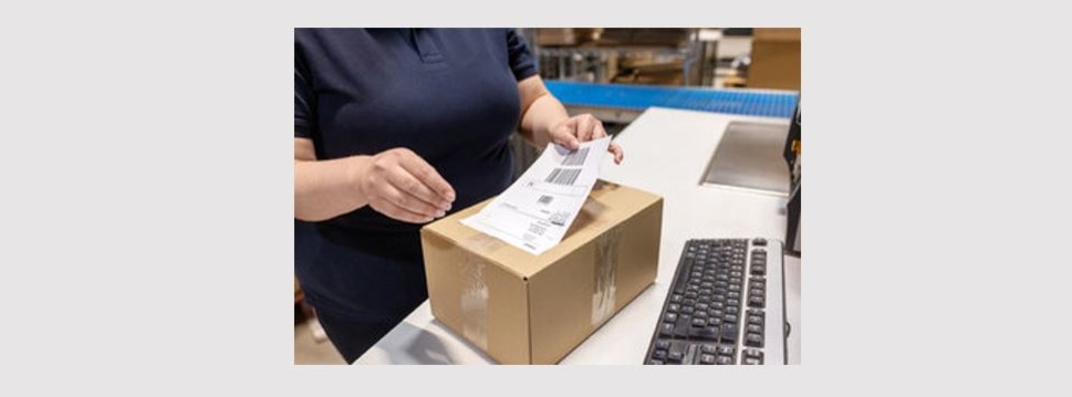 Adhesive for linerless labels with strong adhesion