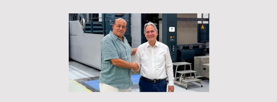 Samir Elbialy, Group President El Safa, und Dietmar Heyduck, SVP Sales und Prokurist von Koenig & Bauer Paper & Packaging Sheetfed Systems