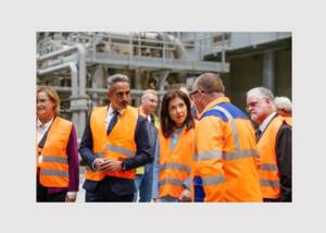 Bundeswirtschaftsministerin Katherine Reiche besucht LEIPA in Schwedt
