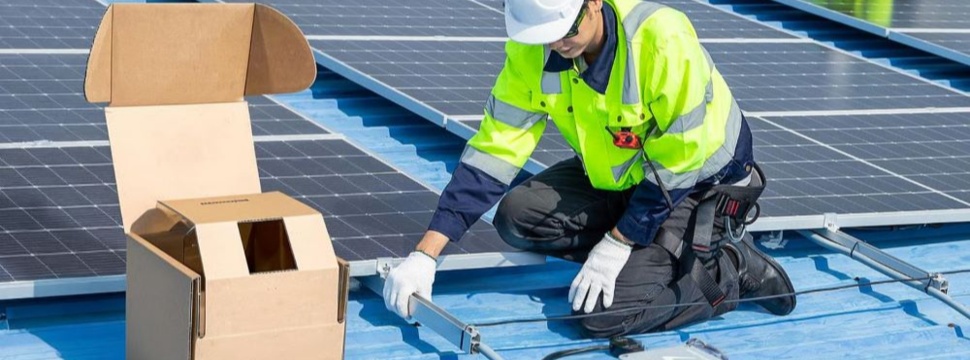 Corrugated packaging for sensor solutions for solar energy systems