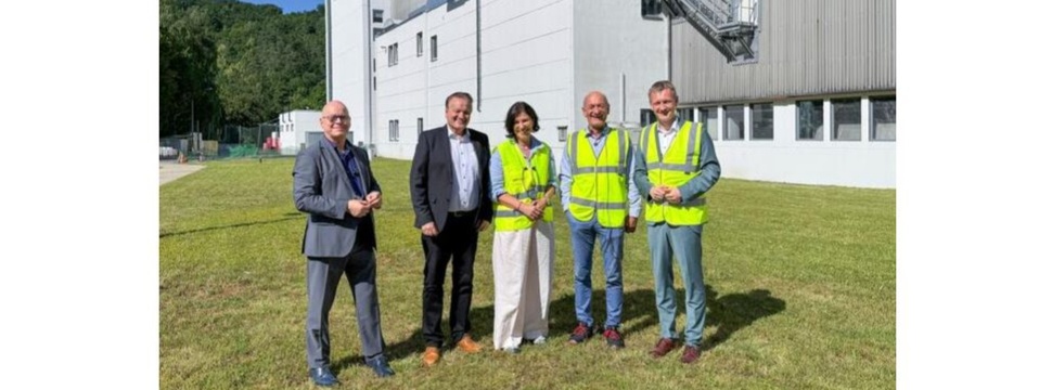 Colette Boos-John (CDU), Thüringens Ministerin für Wirtschaft, Landwirtschaft und Ländlichen Raum, hat Koehler Paper am Standort in Greiz besucht.